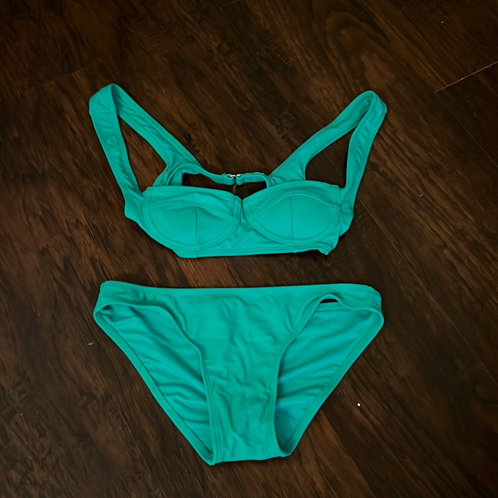 Emerald green bikini medium bottom small top